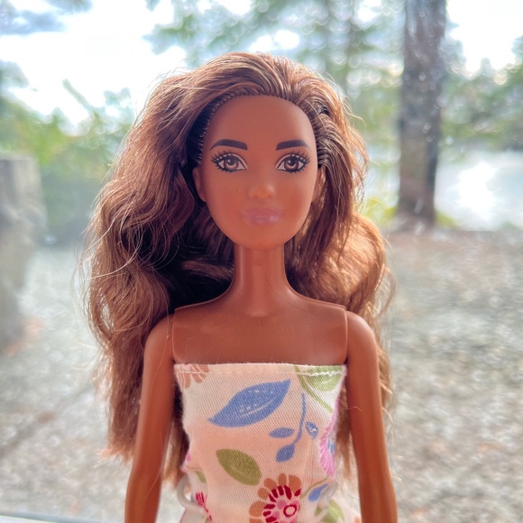 Barbie Doll 2017 Fashionistas #62 Barbie - Picture 1 of 7